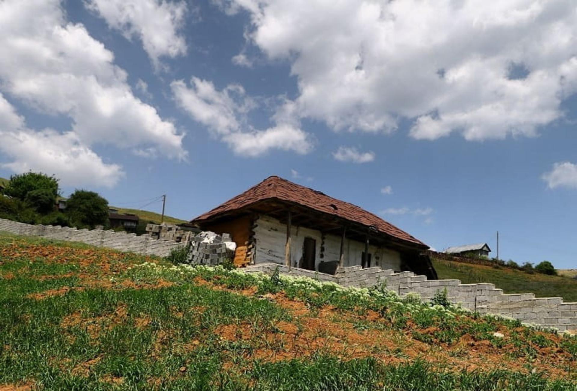 روستای لاکوم