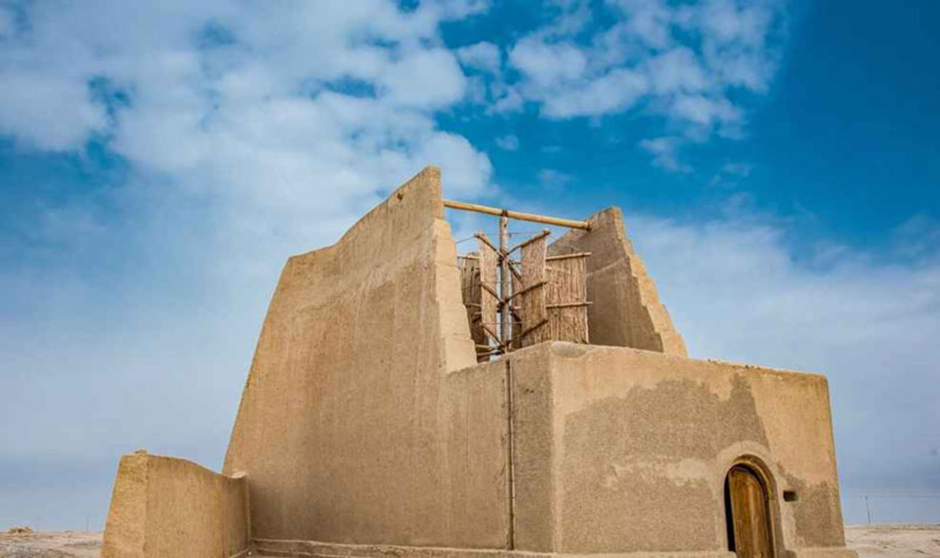 مرمت آسیاب بادی مچی