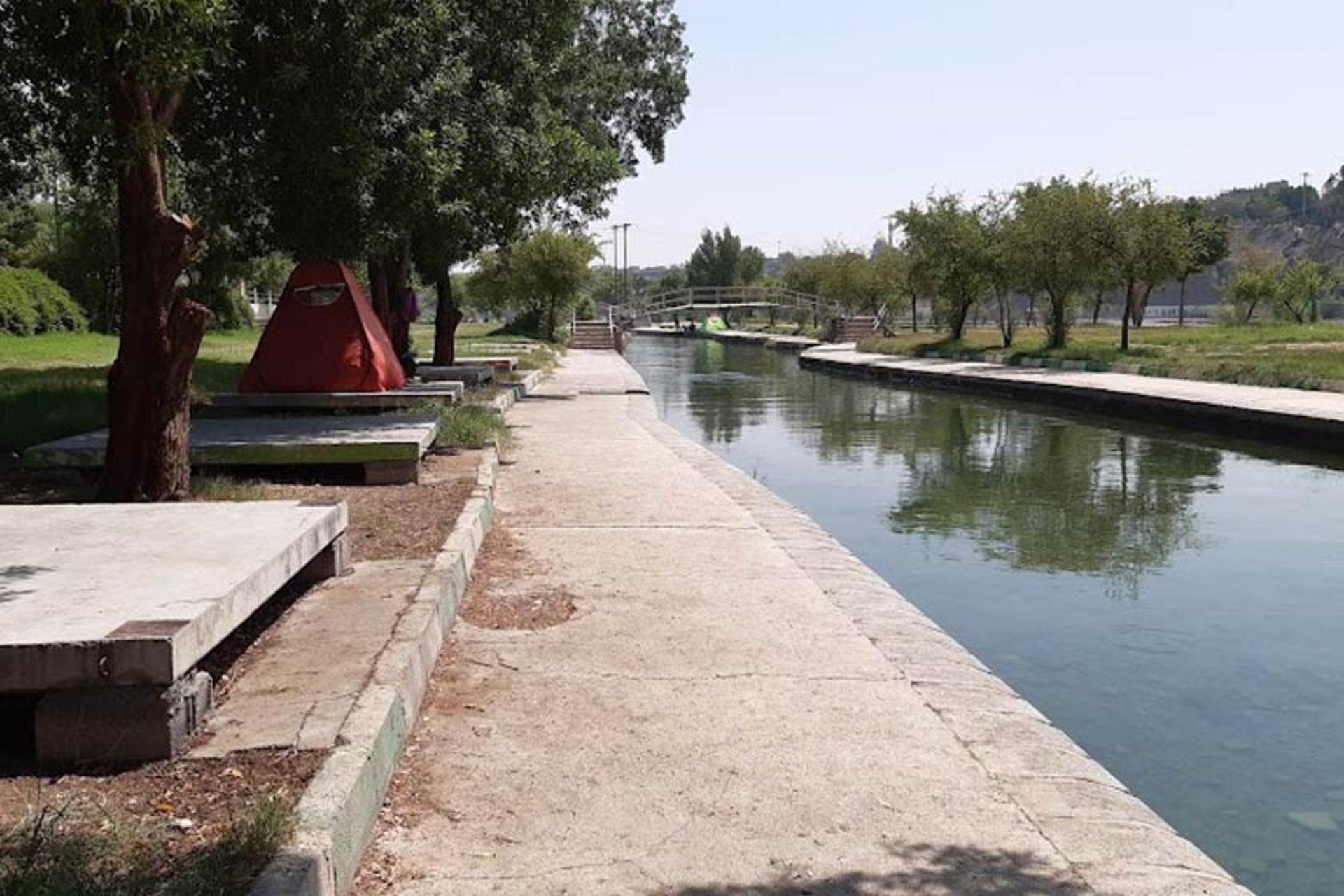 کمپ در پارک ساحلی رعنا