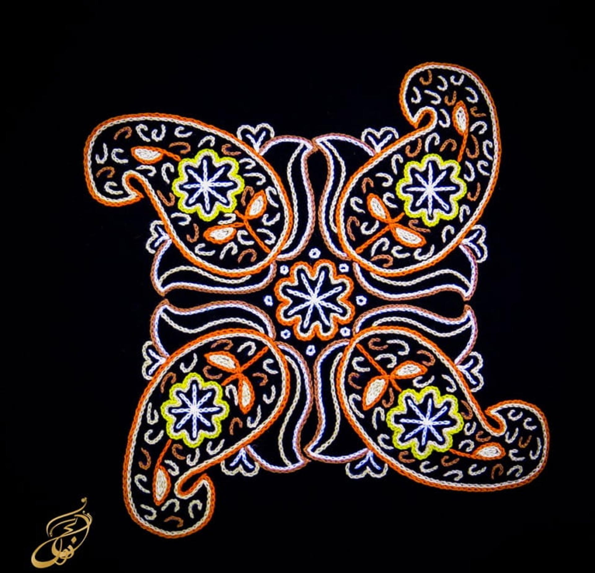 رشتی دوزی روی پارچه