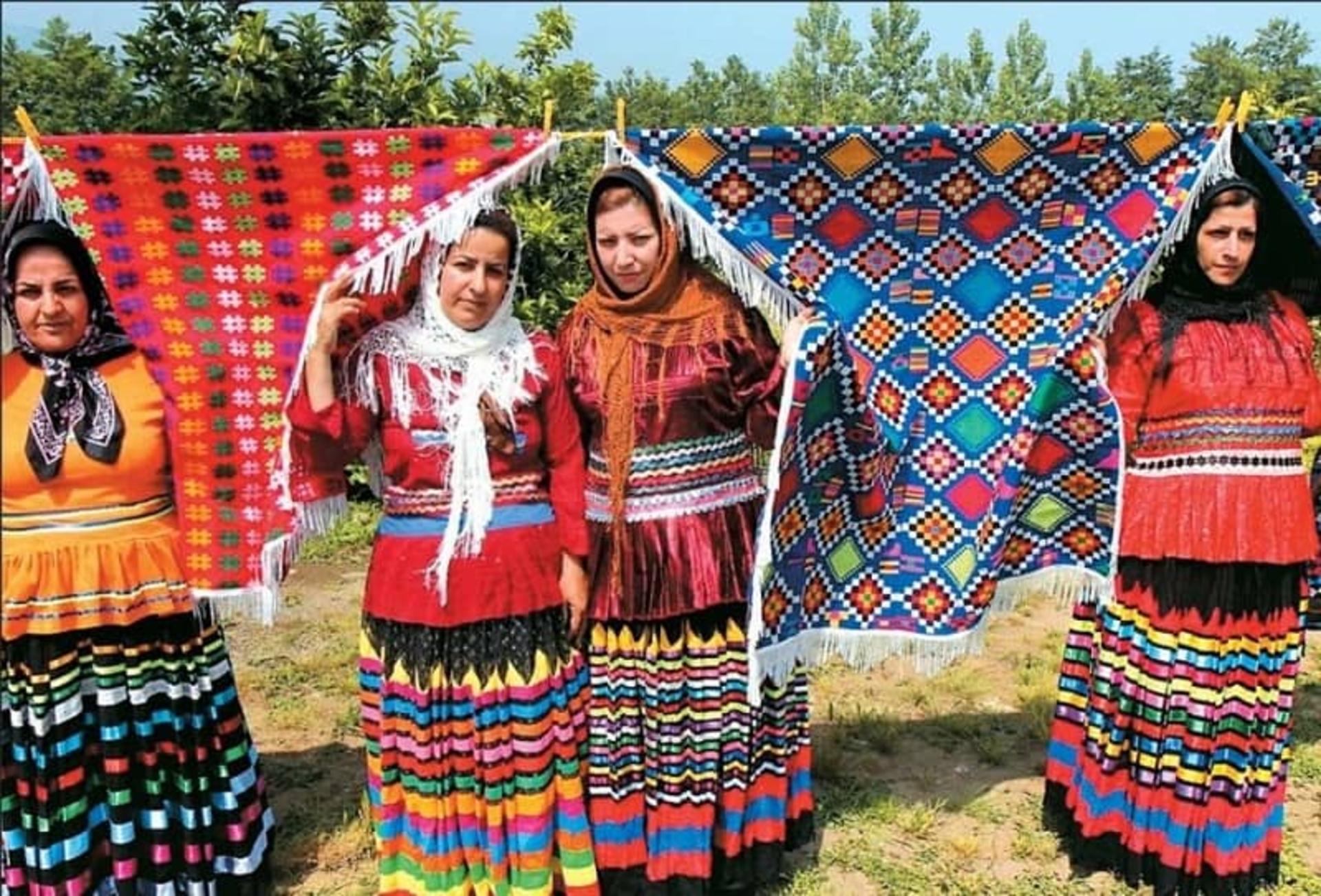 چادرشب بافی