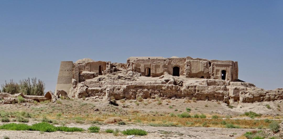 بنای تاریخی ارگ جلال آباد زابل