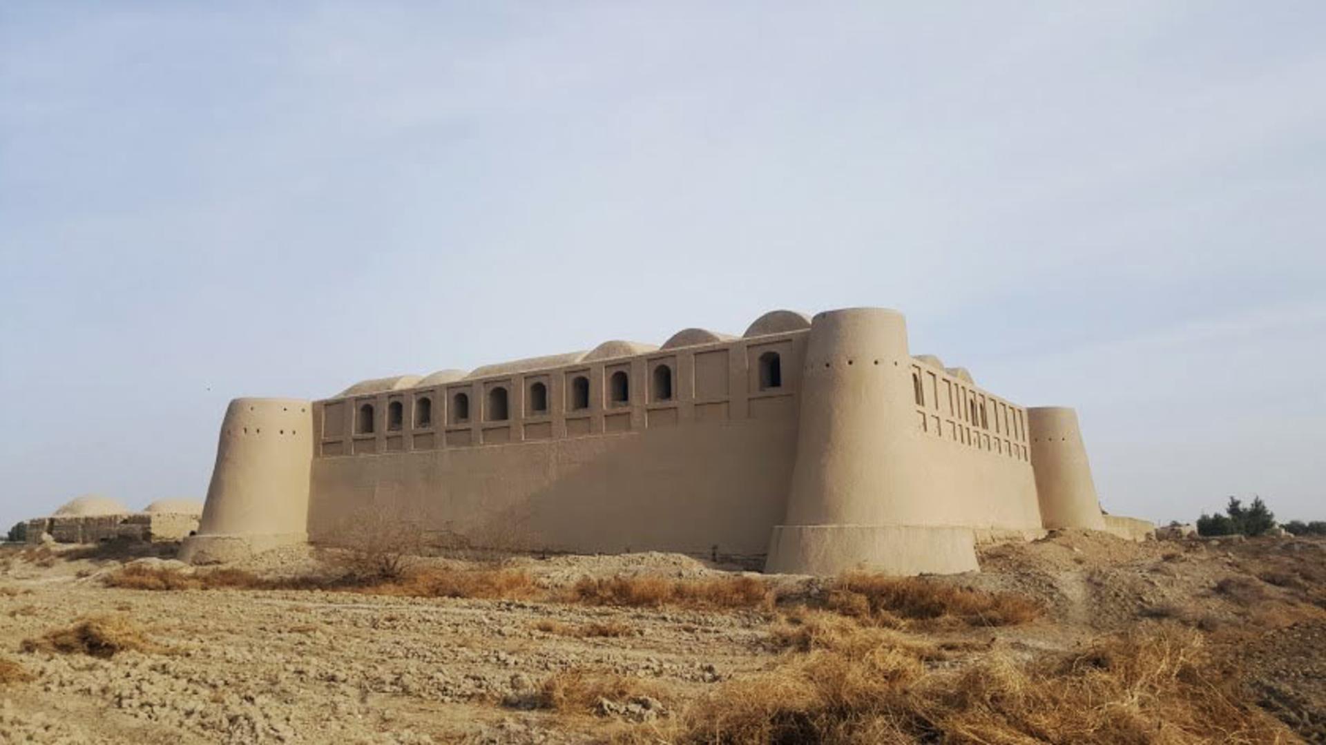 نمای بیرونی ارگ جلال آباد زابل بعد از مرمت