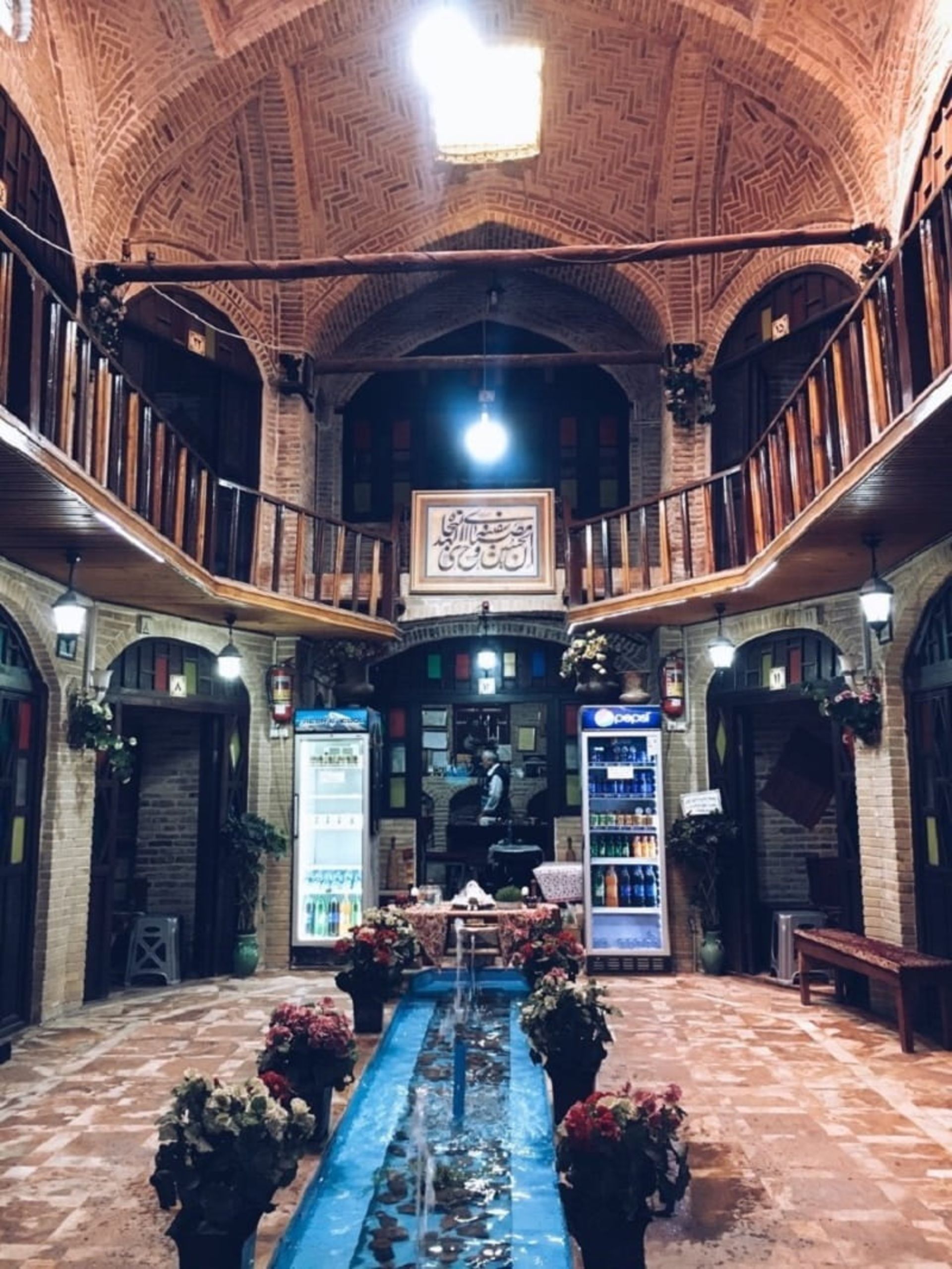 نمایی از تیمچه اکبریان