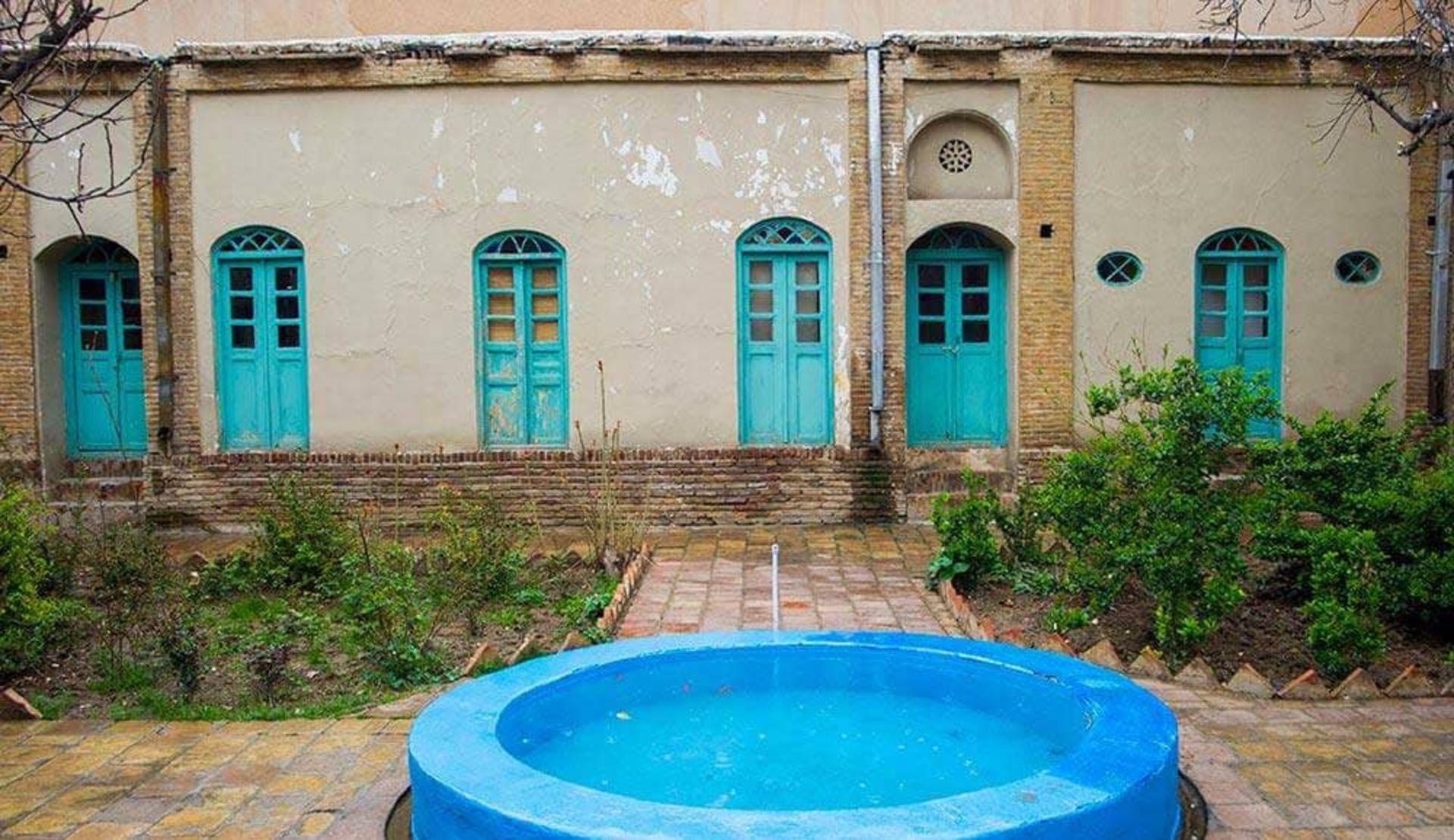 حوض خانه خانه مؤتمن الاطباء