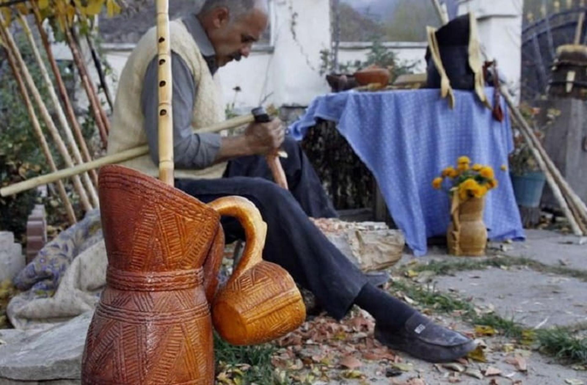 لاک تراشی در مازندران