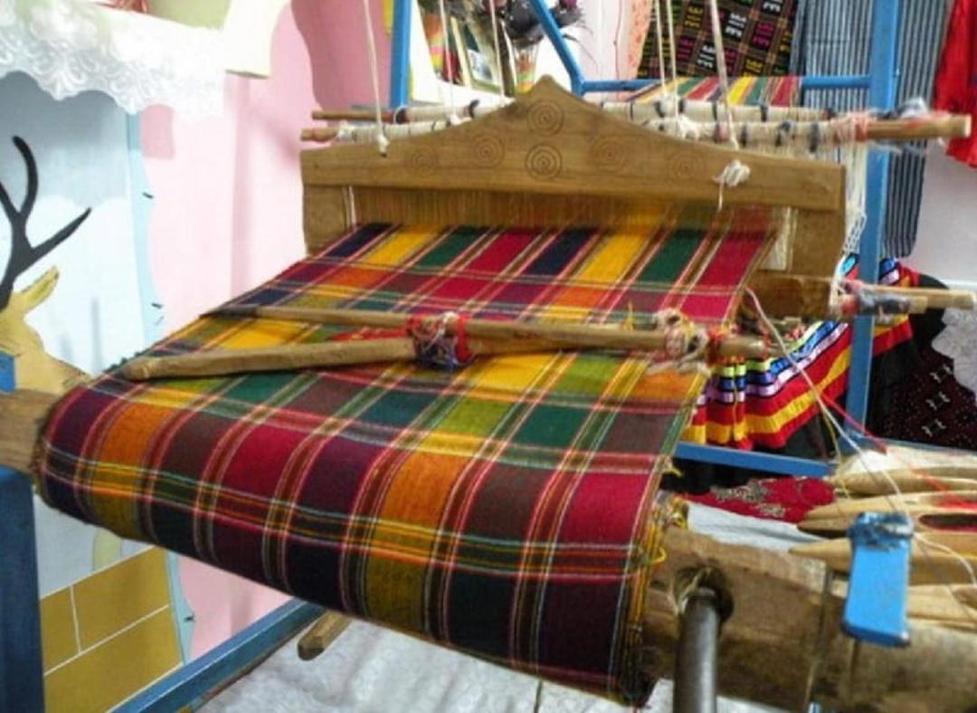 نساجی سنتی همدان
