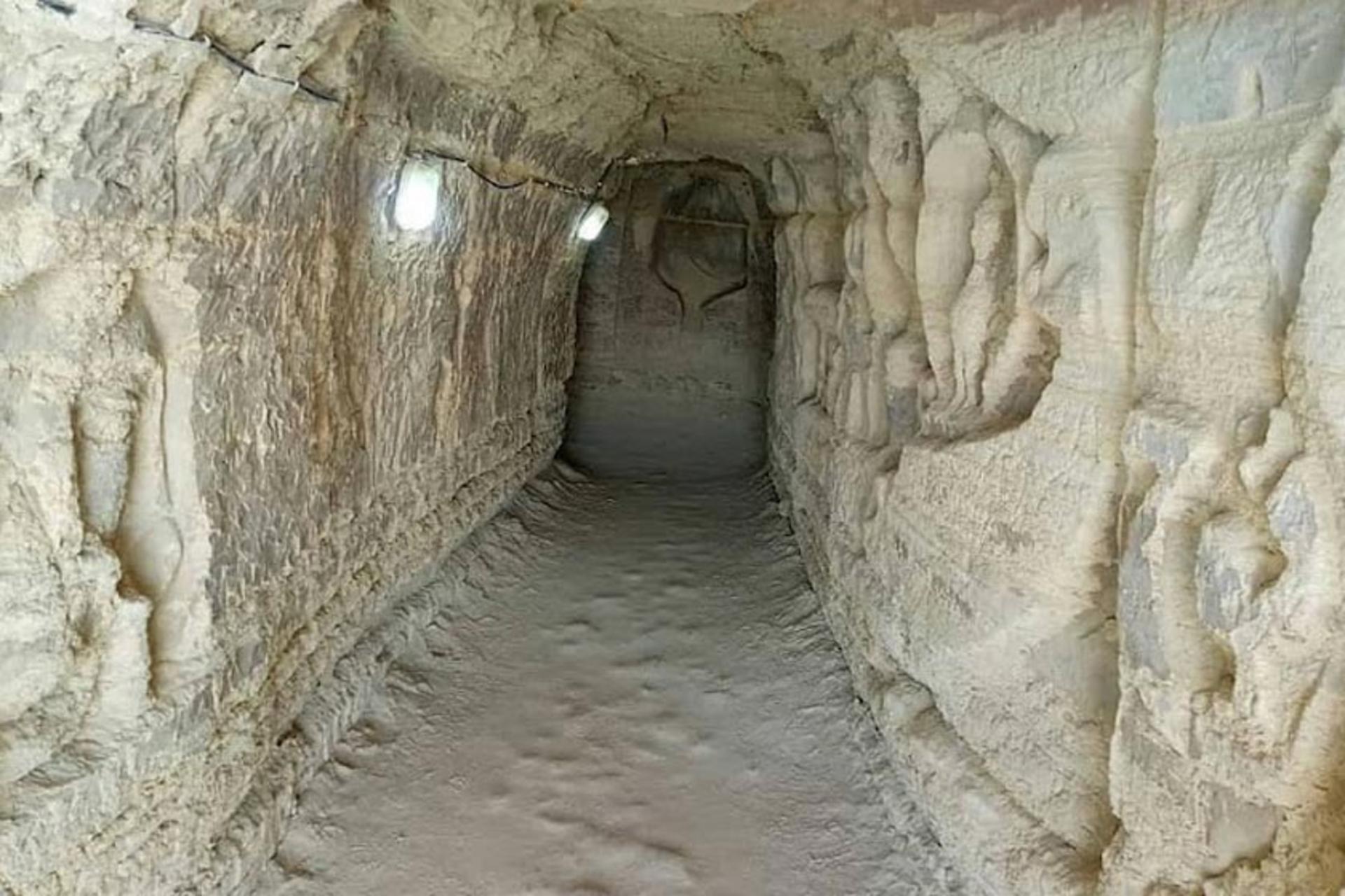 راهروهای غار خربس