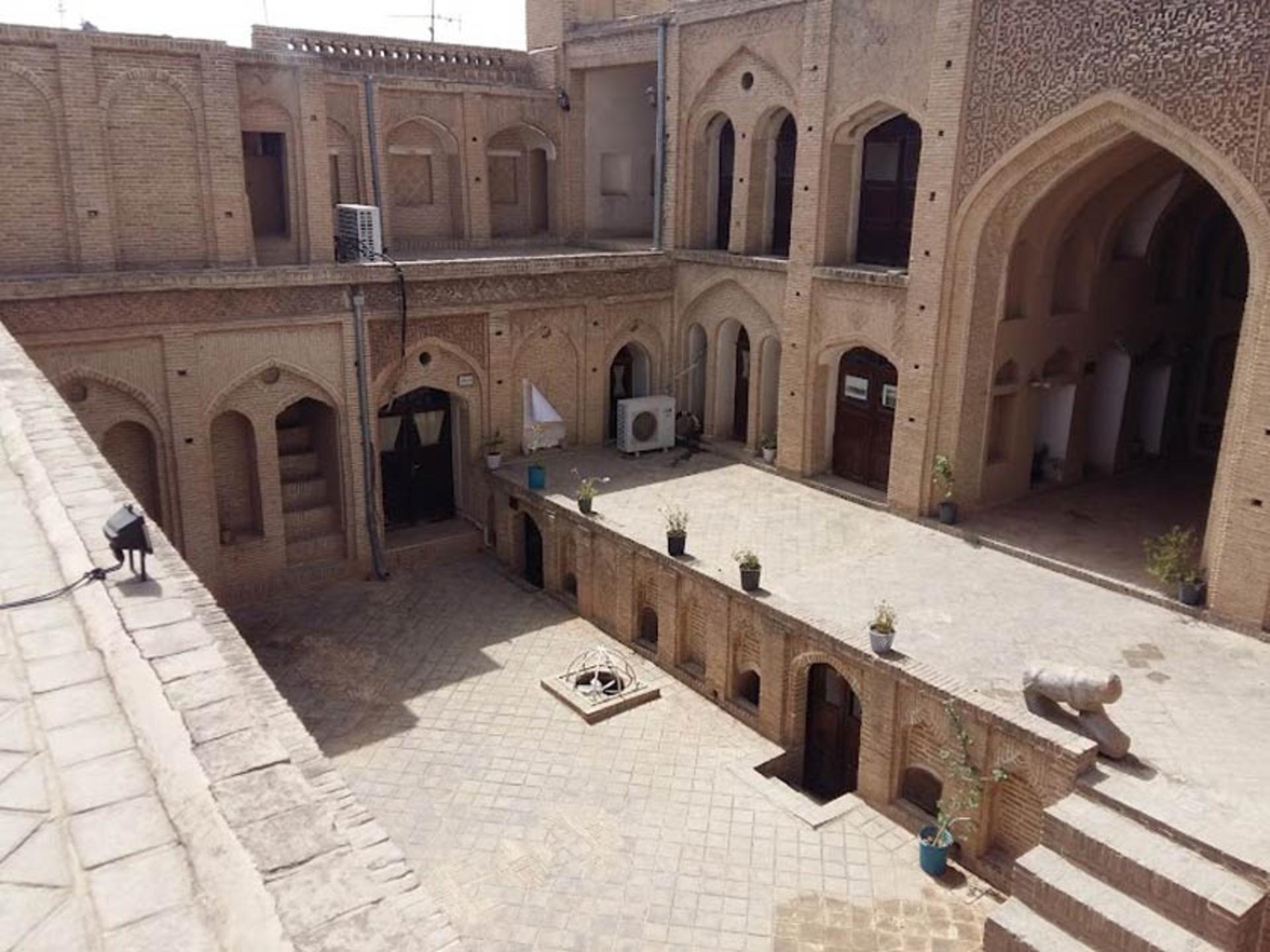 خانه تیزنو دزفول