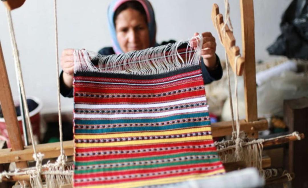 جاجیم بافی