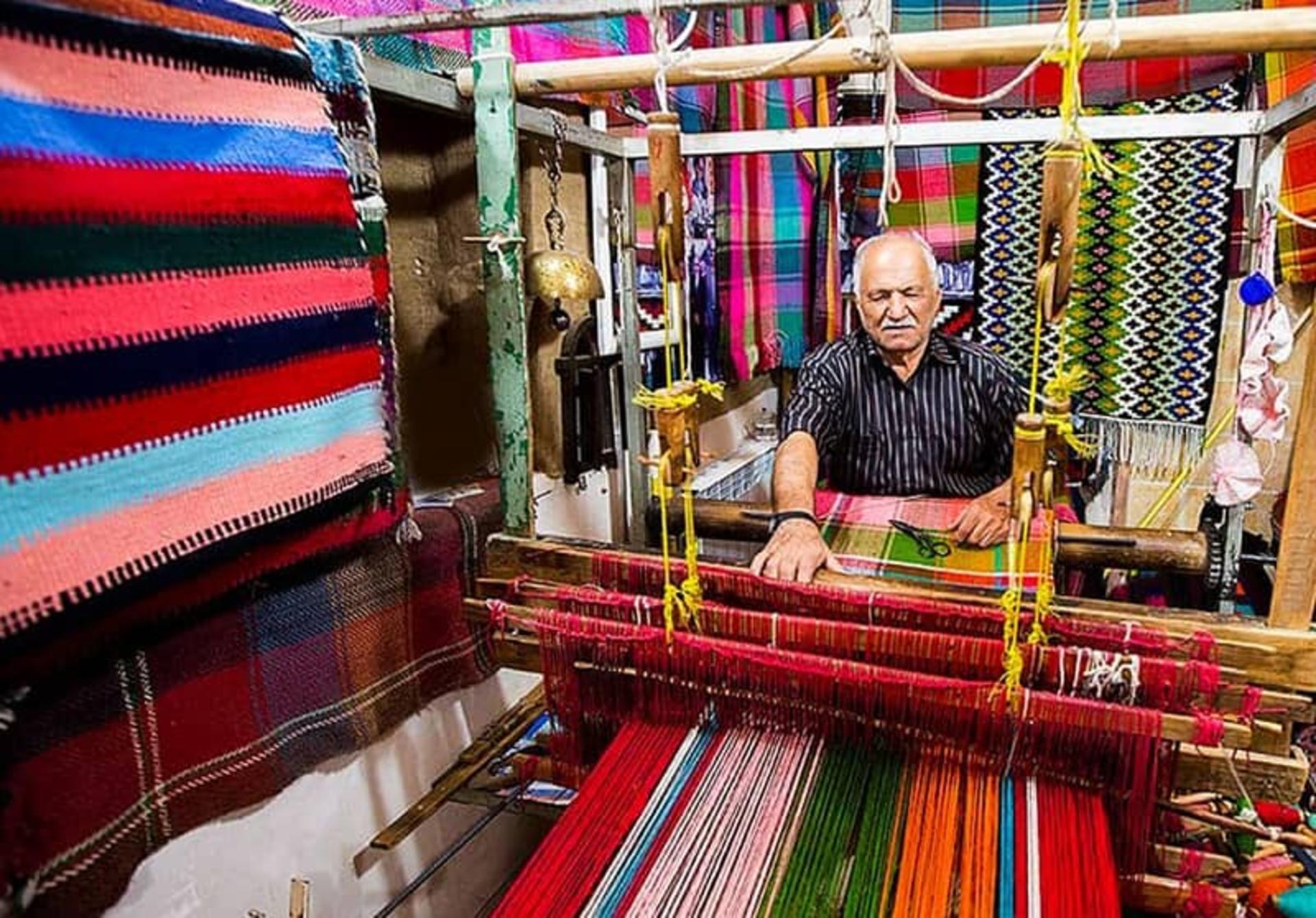 کارگاه گلیم بافی