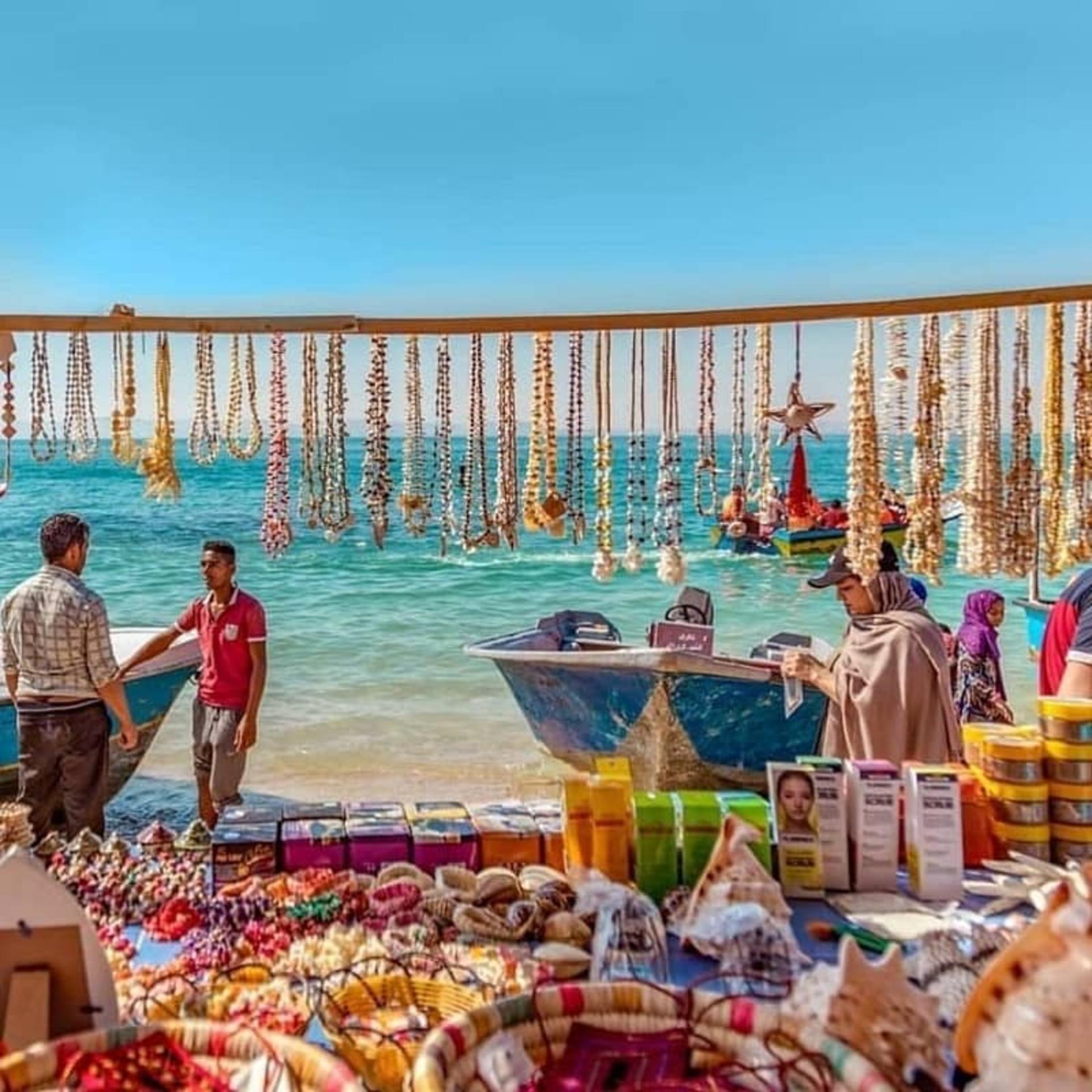 بازار زیبای هنگام