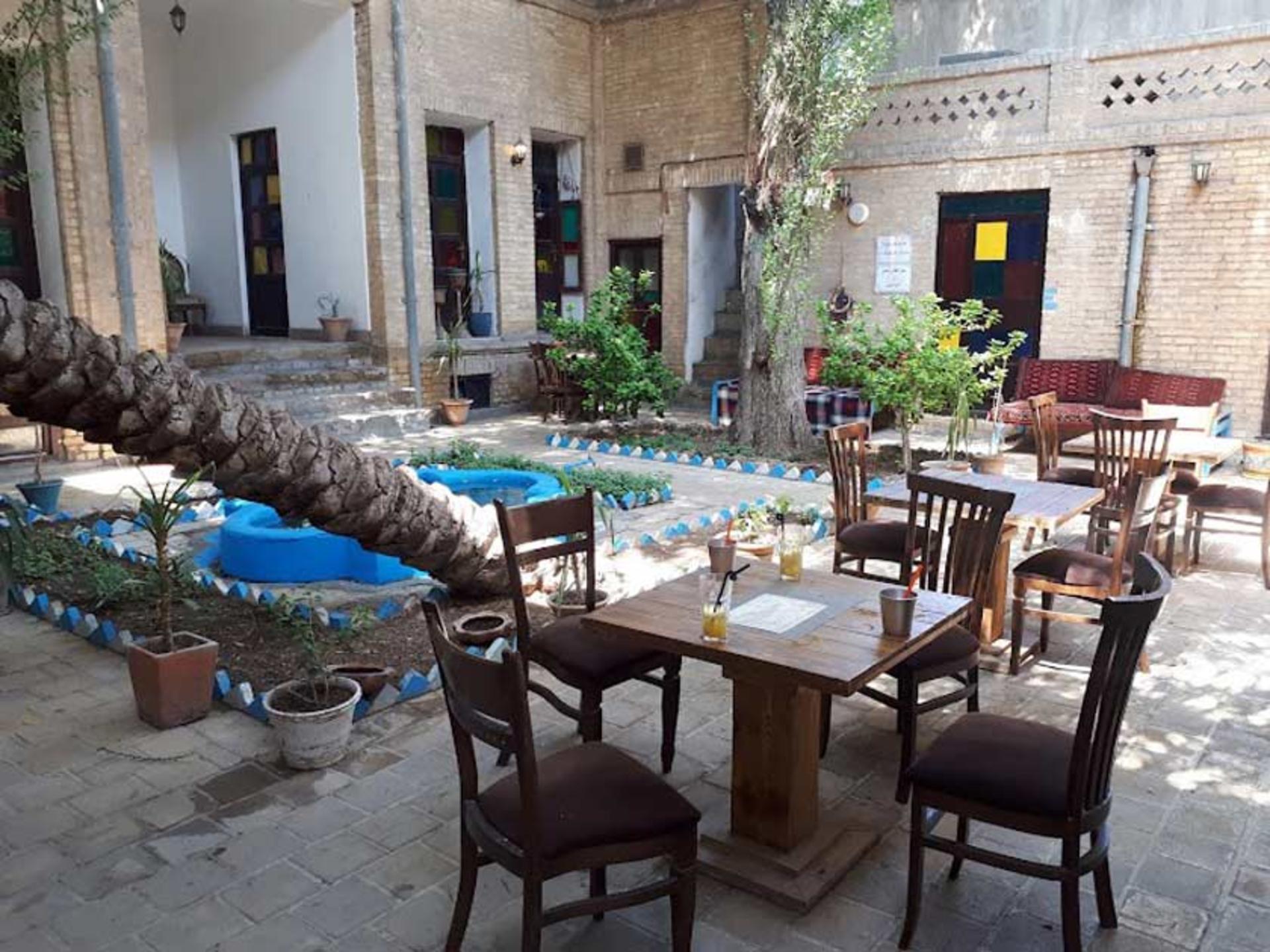 فضای باز خانه‌ ماپار 