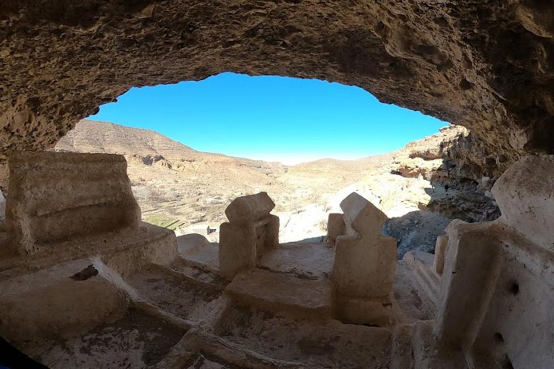 قبرستان هفتاد ملا در بلوچستان