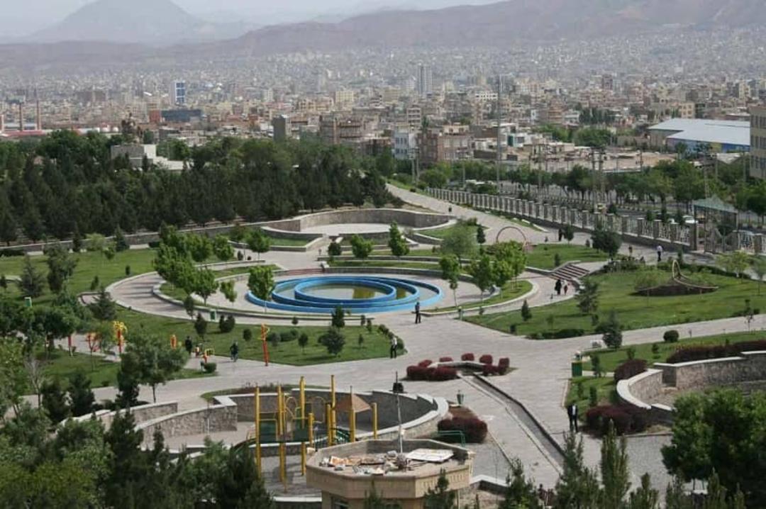 پارک مشروطه