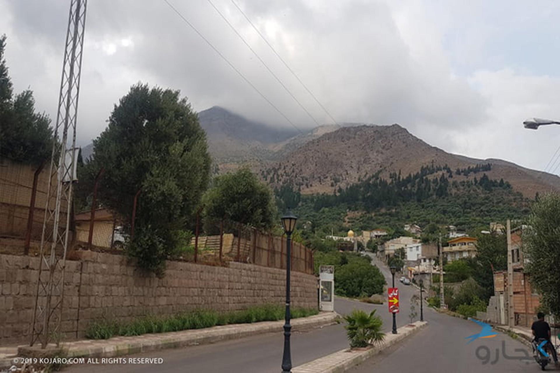 مسیر دسترسی به سرو هرزویل منجیل