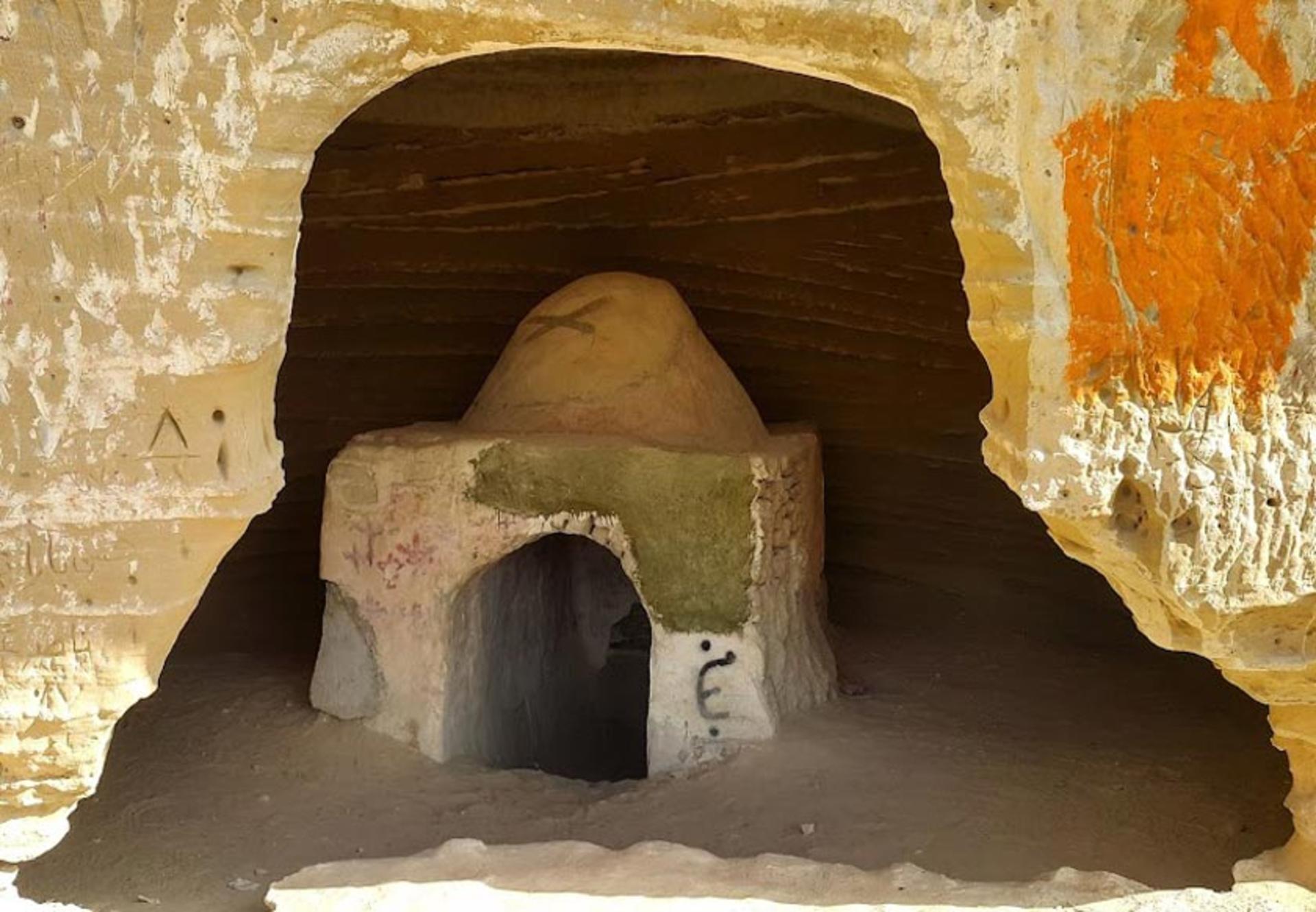 نمایی از غارهای بان میستی