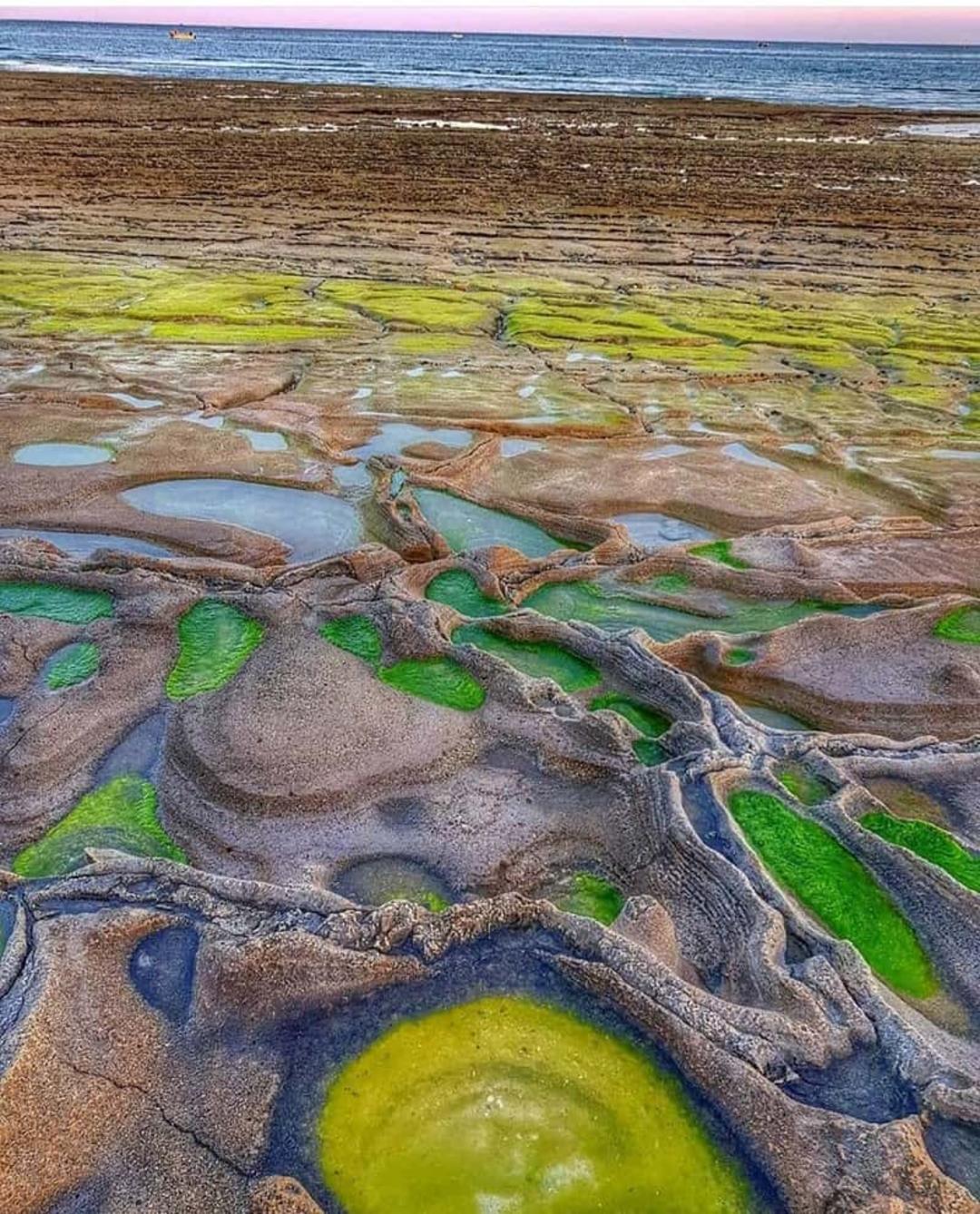 عکس هوایی از طبیعت منحصر به فرد جزیره هنگام