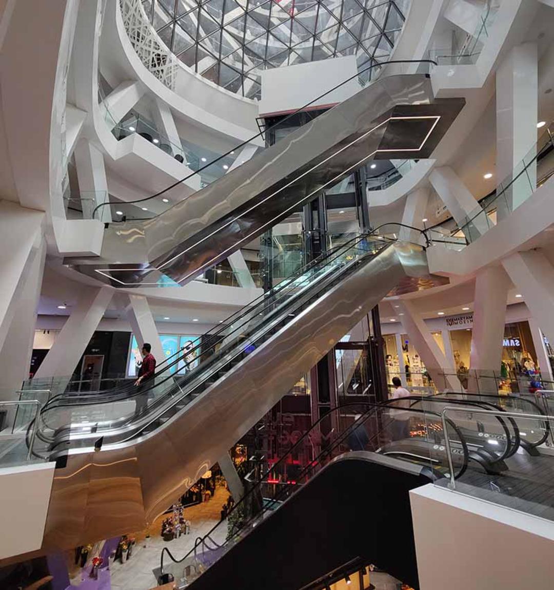 معماری طبقات مختلف آوا سنتر 