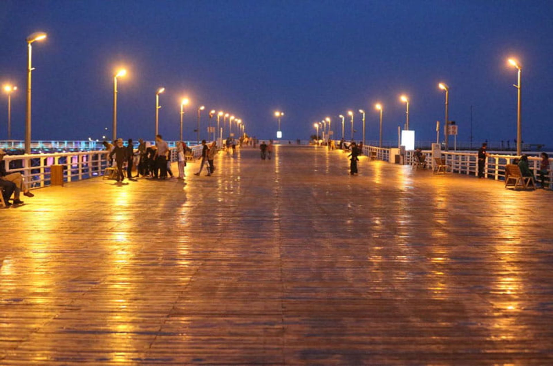 اسکله تفریحی کیش