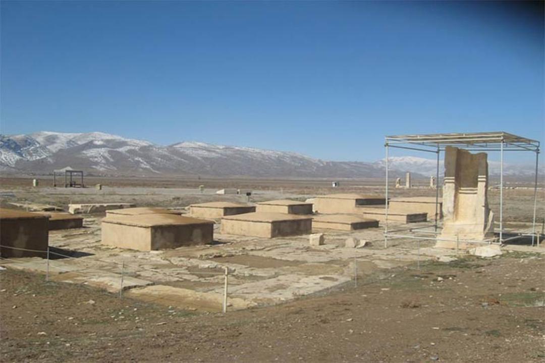 کاخ دروازه