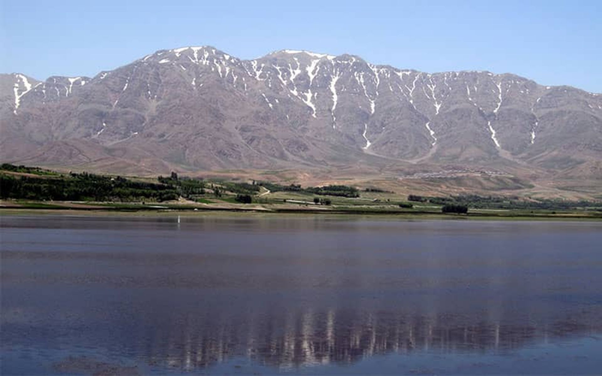 تالاب چغاخور