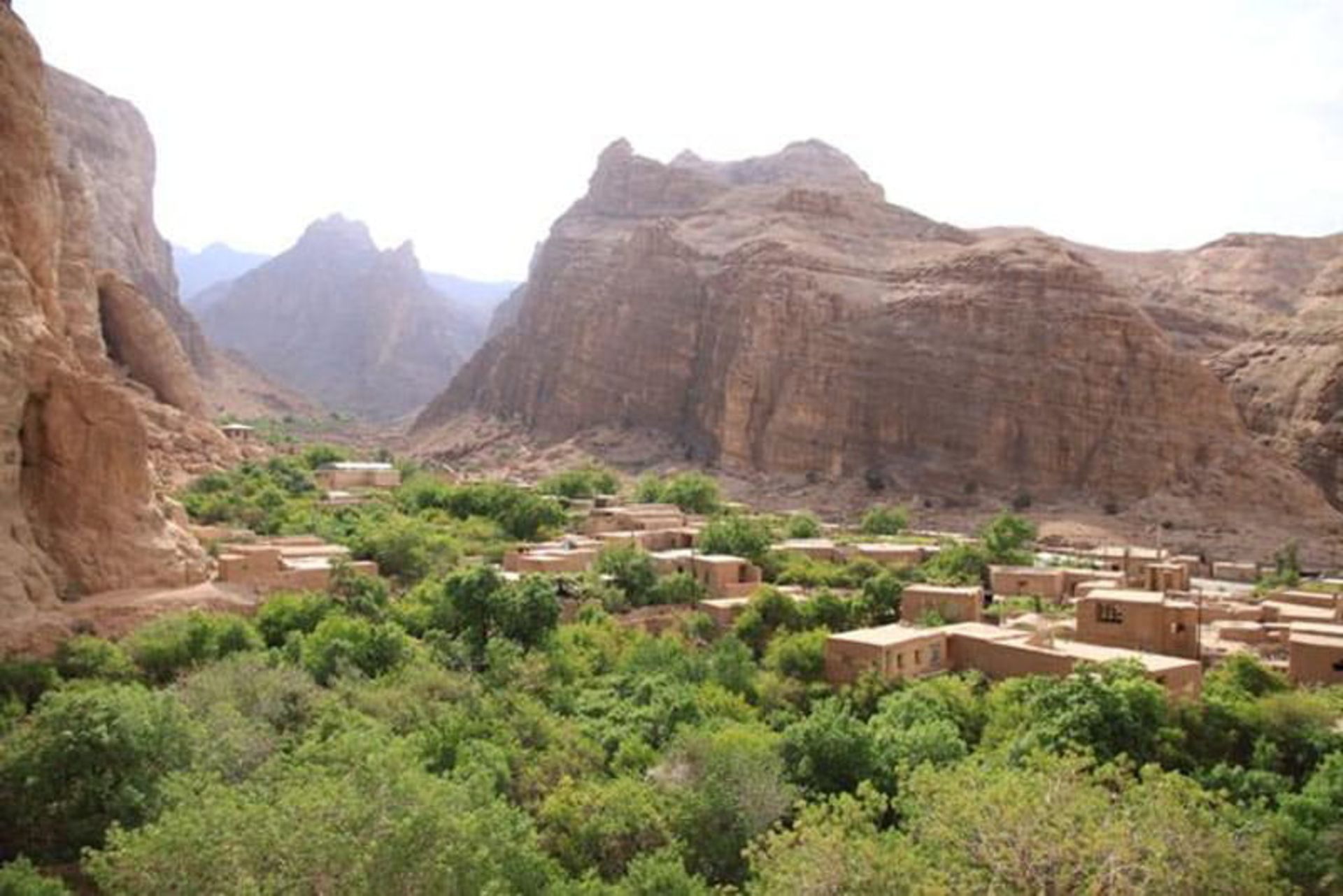 روستای گردشگری قطار بافق در یزد از نمای بالا
