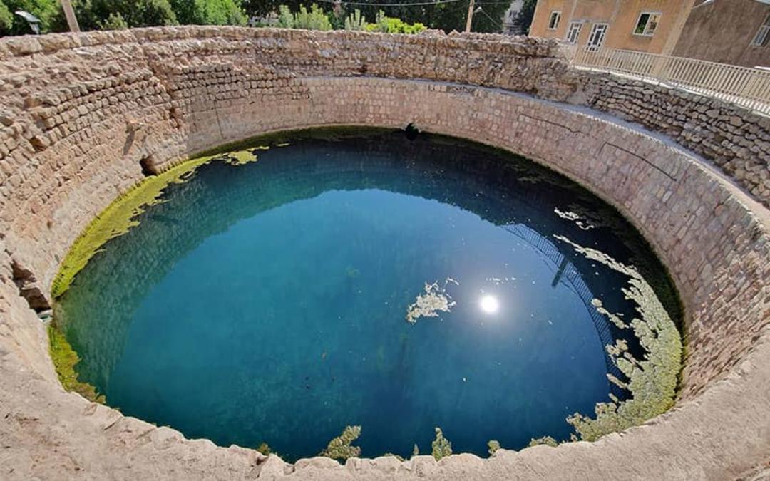 ذخیره آب در گرداب سنگی خرم آباد