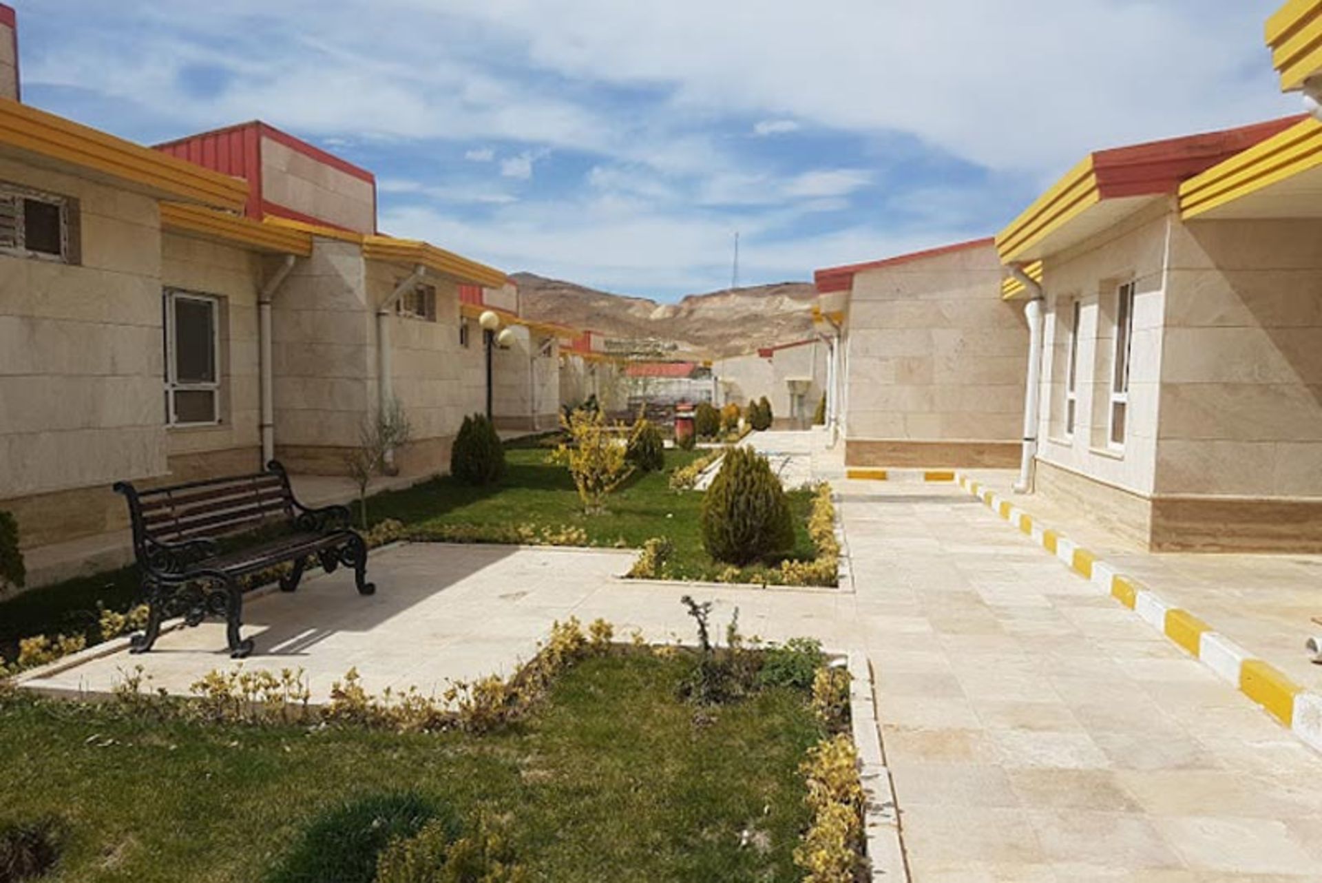 هتل جهانگردی آبگرم محلات