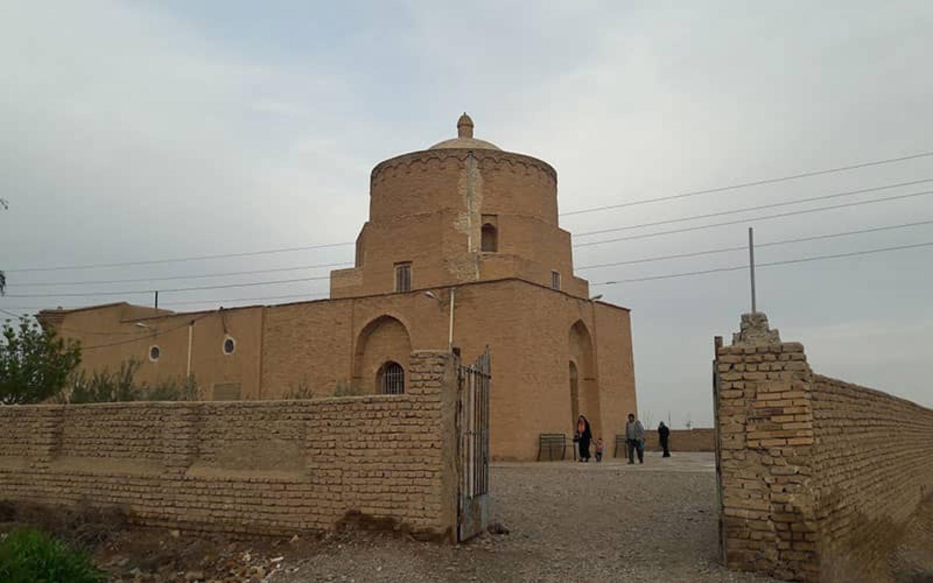 سازه ای تاریخی از آجر