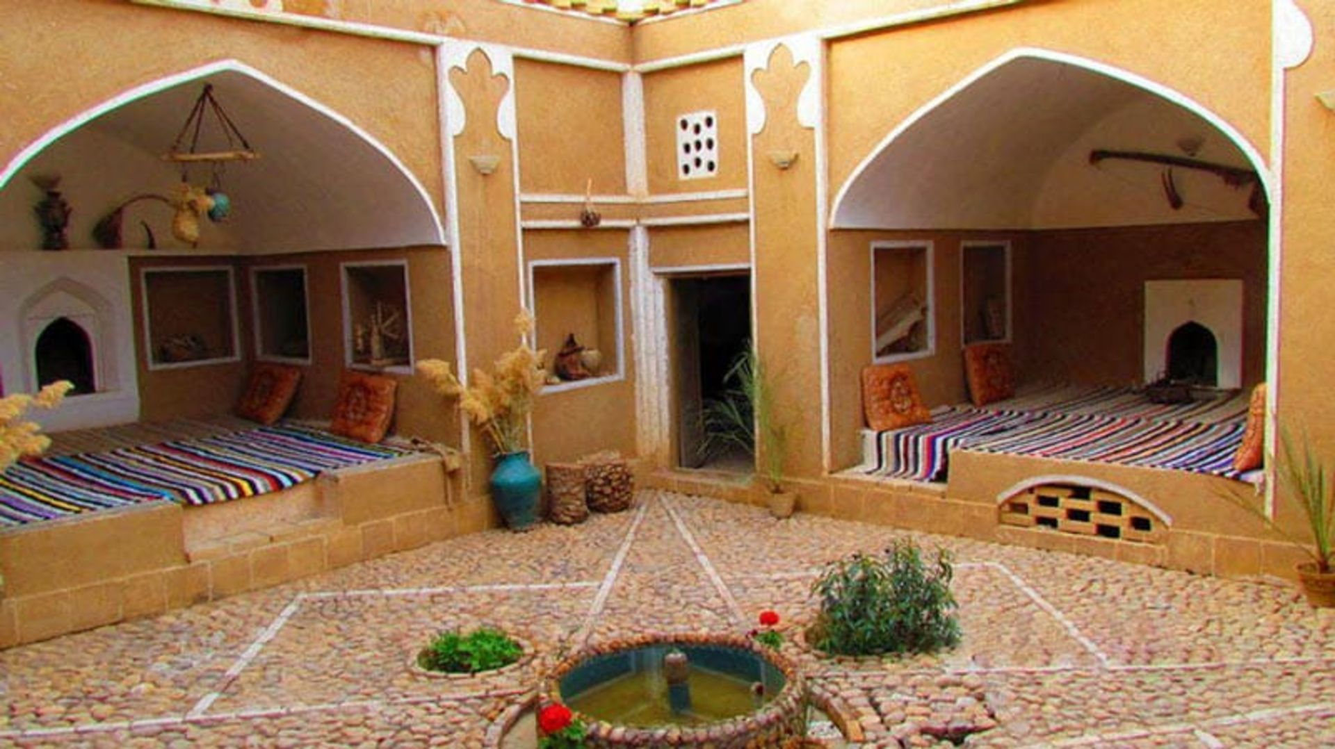 نمایی از داخل اقامتگاه بومگردی روستایی