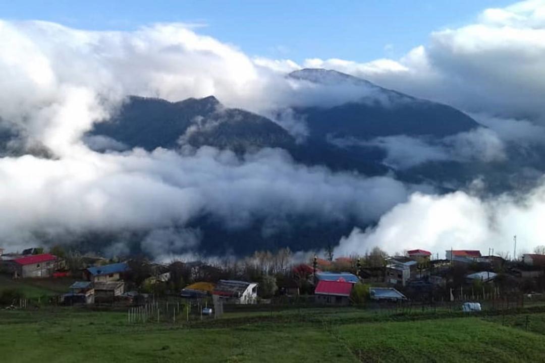 روستای میان رستاق