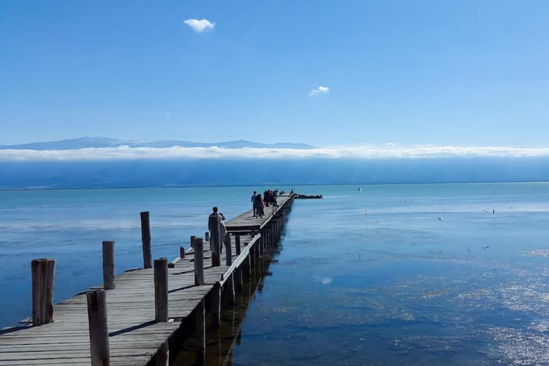 اسکله چوبی جزیره آشوراده
