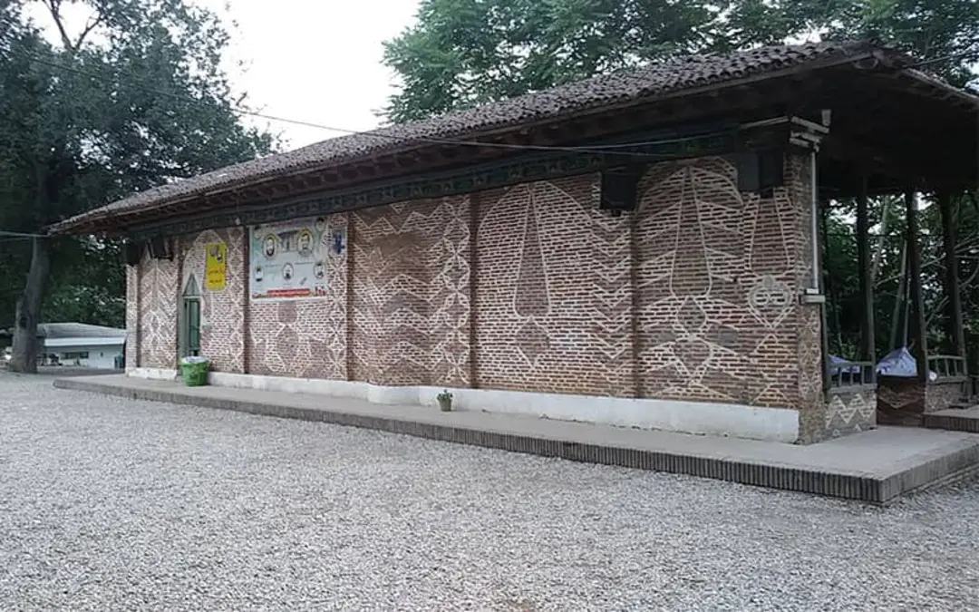 نمای بیرونی بقعه سید ابوصالح