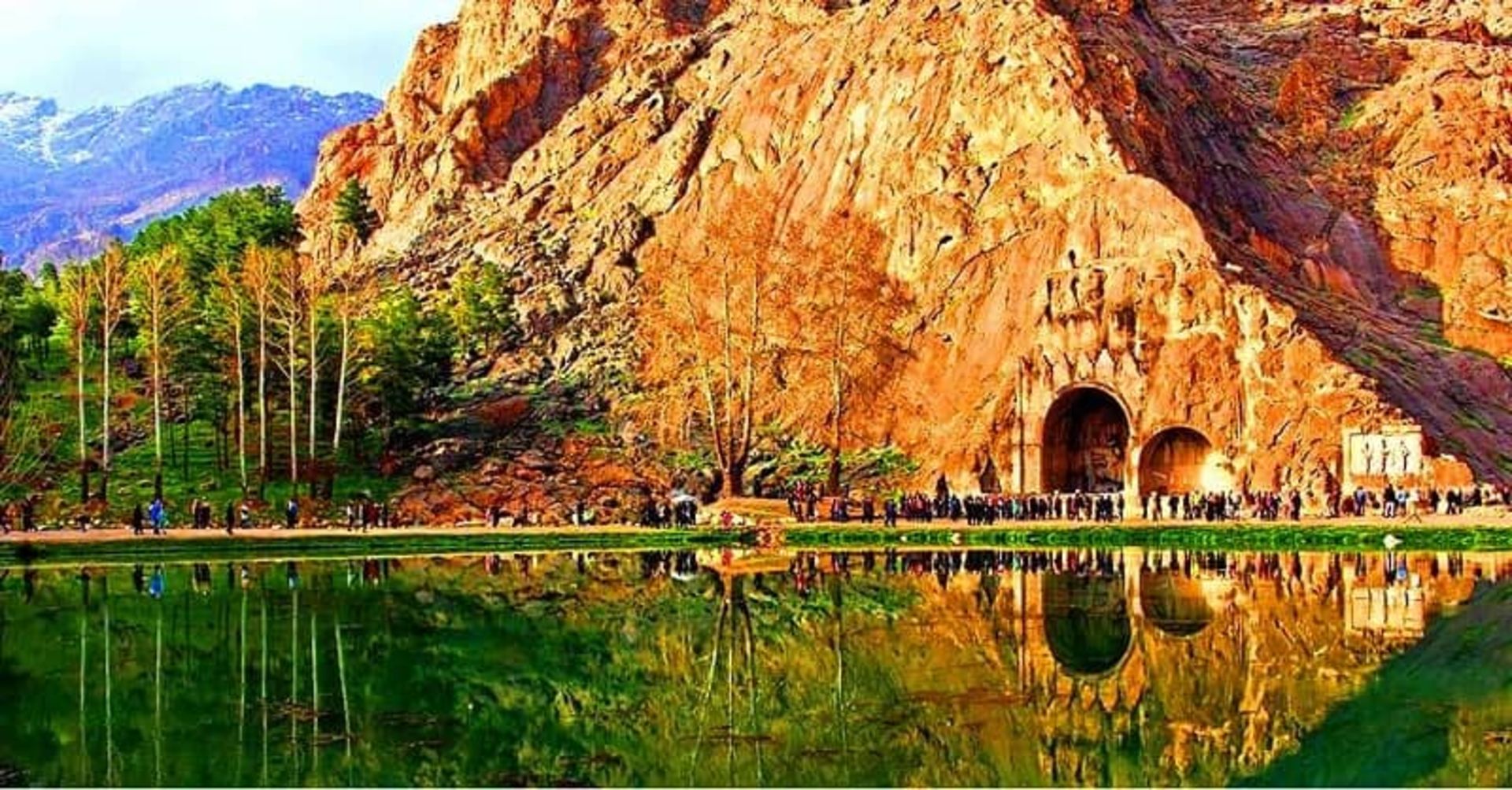 طاق بستان