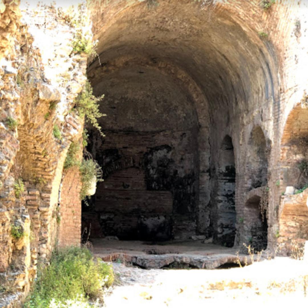 نمای داخلی غار اصحاب کهف