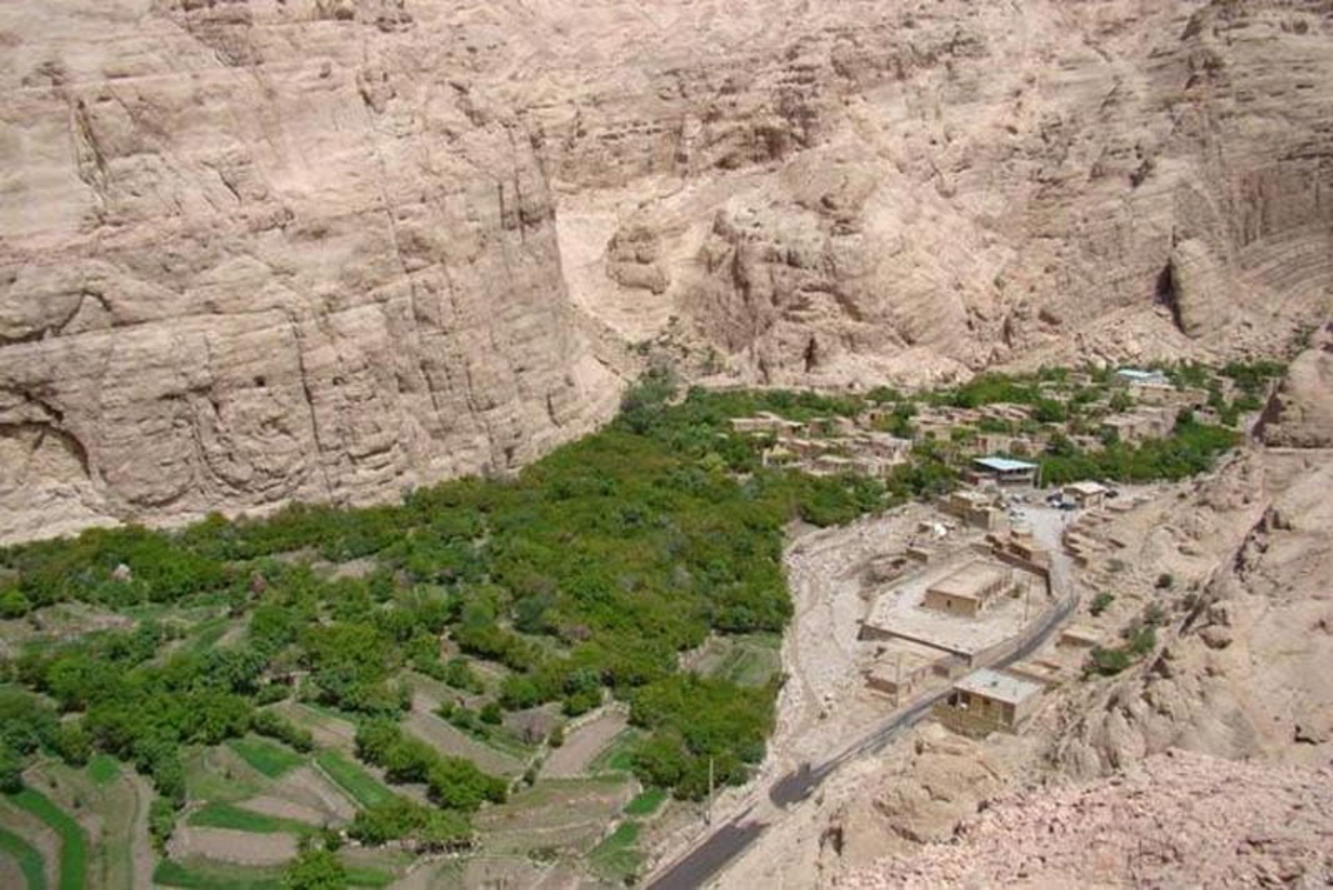روستای گردشگری قطرم یزد از نمای بالا