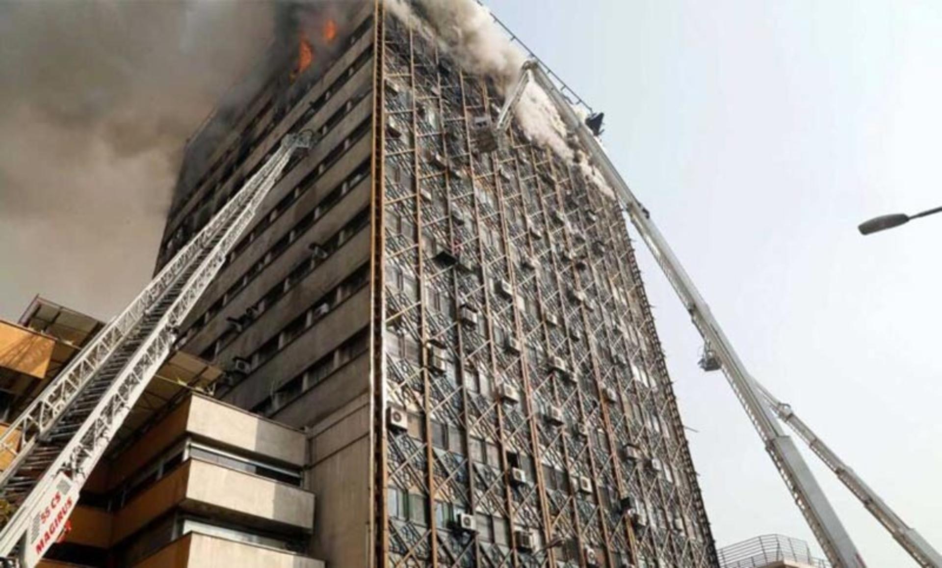 عملیات اطفای حریق پلاسکو 