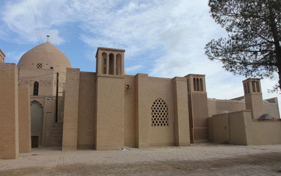 نمای بیرونی خانه تاریخی پیرنیا