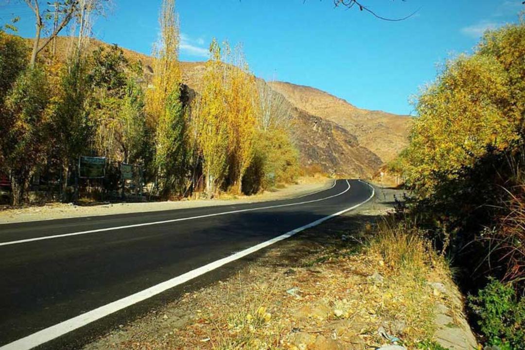 مسیرهای جاده‌ای کاشمر