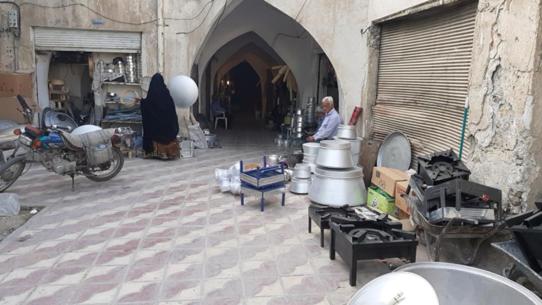 نمای داخلی بازار کازرون