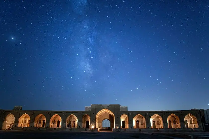 کاروانسرای دیر گچین