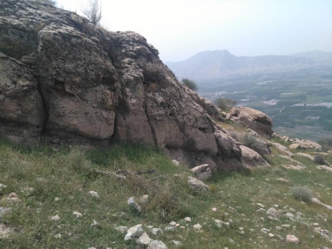 نمایی از کوه در تنگه چوگان