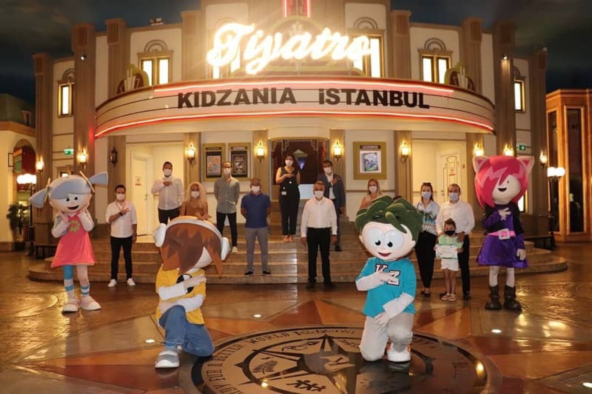 شهربازی کیدزانیا استانبول (KidZania)