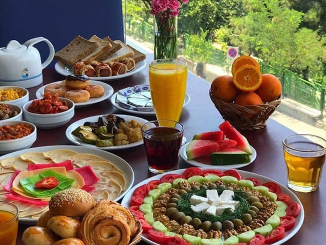 رستوران اردک آبی در پاساژ تندیس تجریش