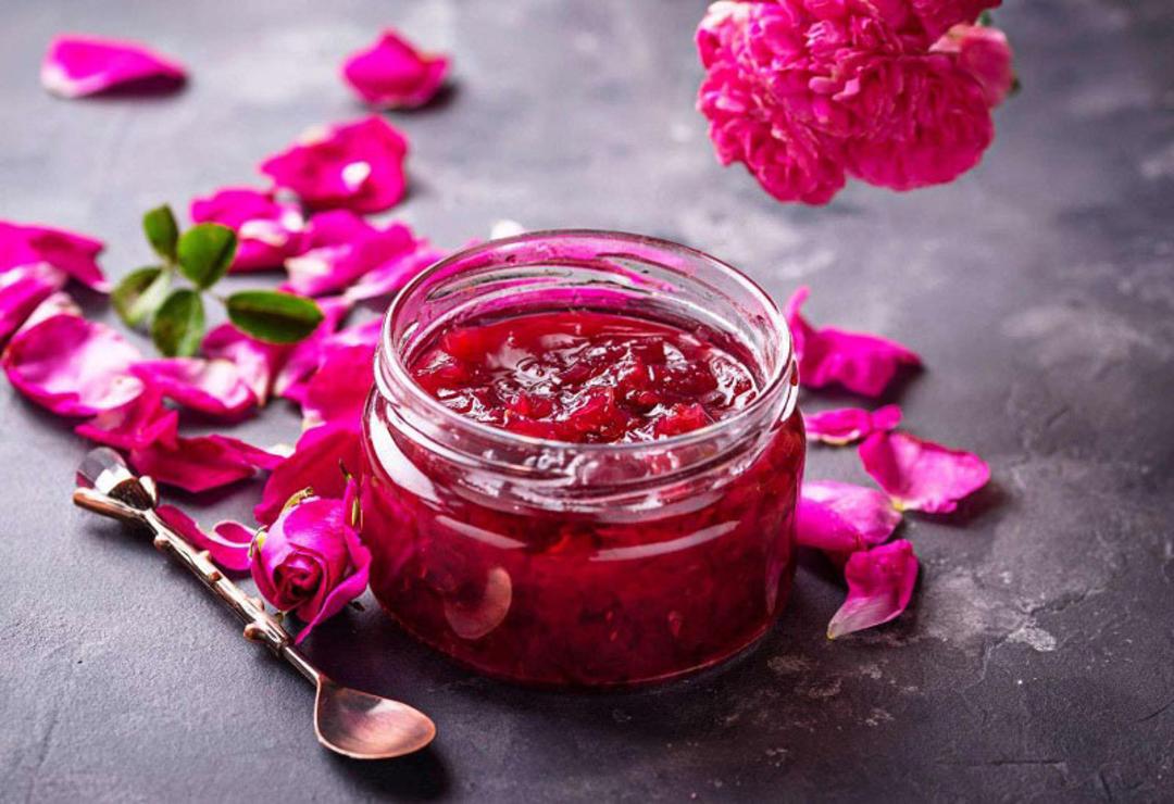 مربای گل سرخ