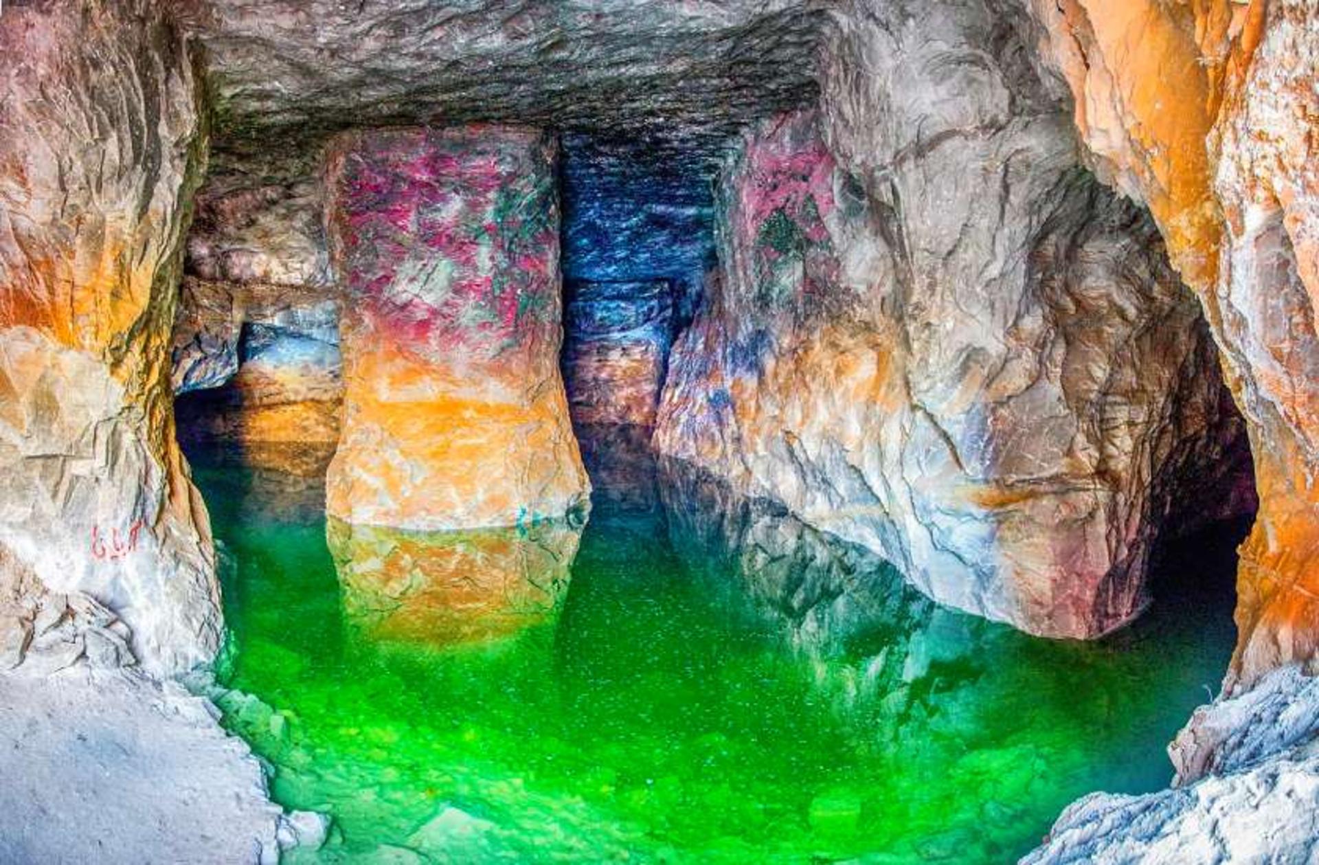 تونل نمکی گرمسار