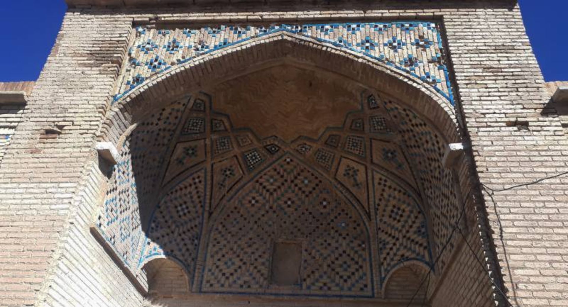 معماری کاروانسرای قوام آباد