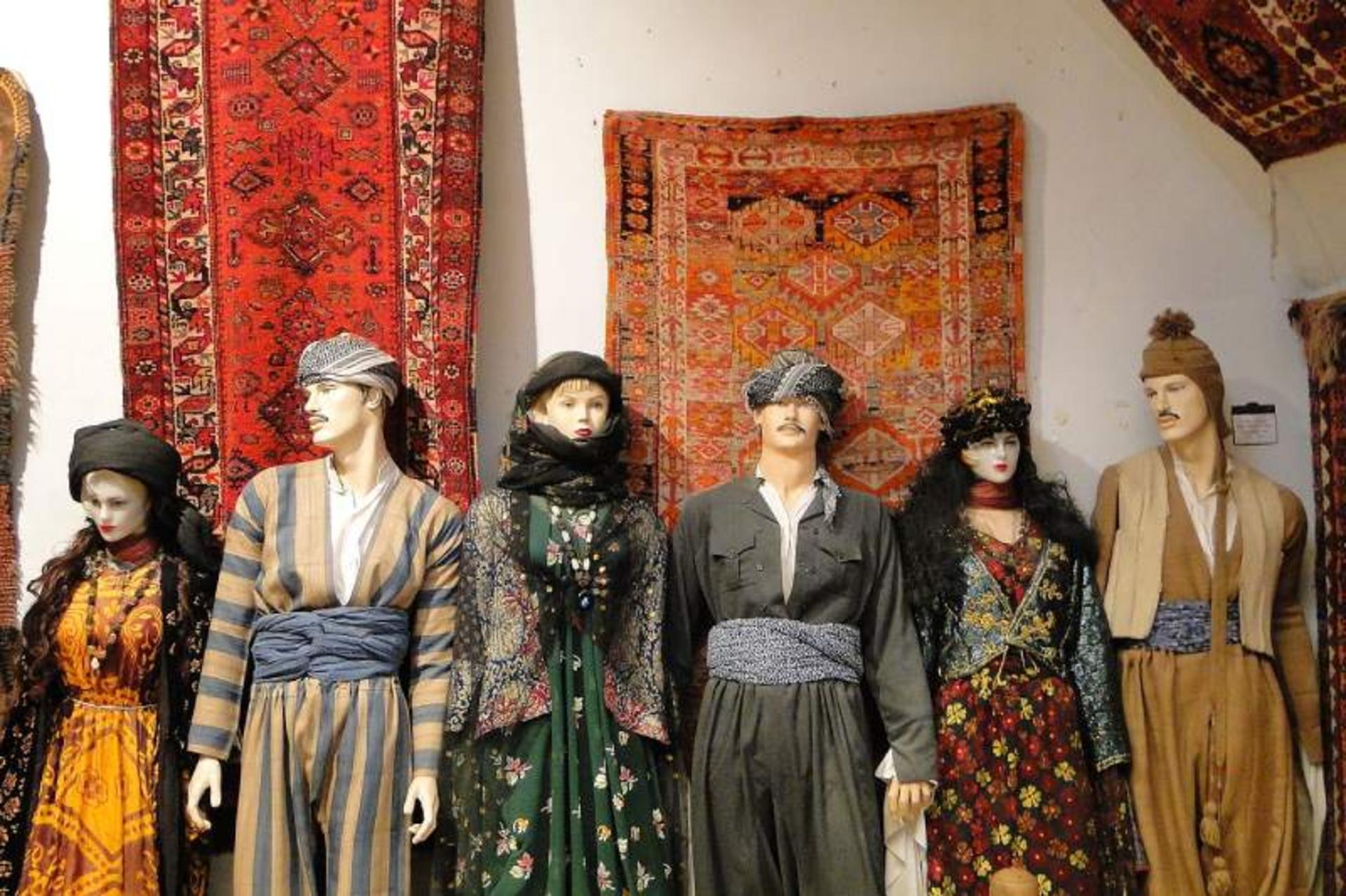 لباس‌ کردی