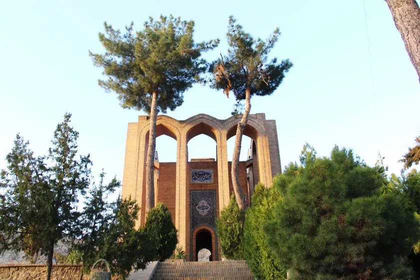 آرامگاه میر رضی الدین آرتیمانی